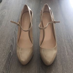 Stunning and so sexy nude heels